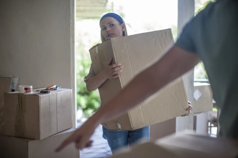 Voici quelles formalités prévoir pour déménager aux Antilles